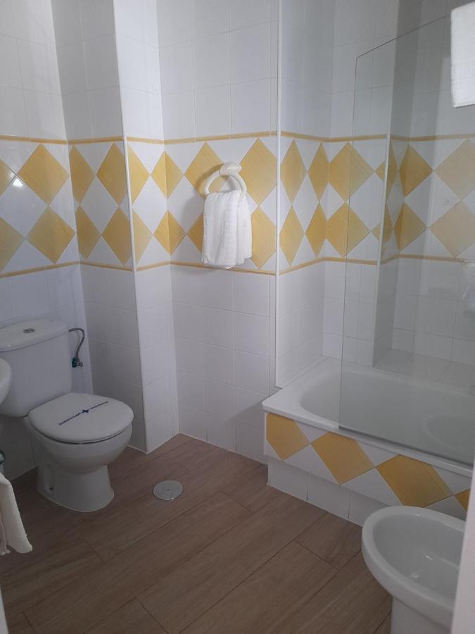 Hostal Casandra - Antiguo Hostal Los Valencianos Conil De La Frontera Phòng bức ảnh